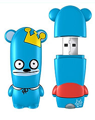Mimobot Reveals Bossy Bear Drives by David Harvath Mimobot Reveals Bossy Bear Drives by David Harvath
