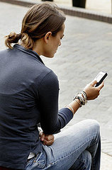 Is There a Right and Wrong Time For Texting? Is There a Right and Wrong Time For Texting?