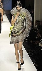 Couture or Ready-to-Wear? Test Your Style Skills! Couture or Ready-to-Wear? Test Your Style Skills!