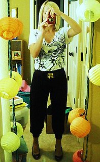 Look of the Day: Bargain Huntress 