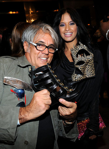 Giuseppe Zanotti having a blast Giuseppe Zanotti having a blast