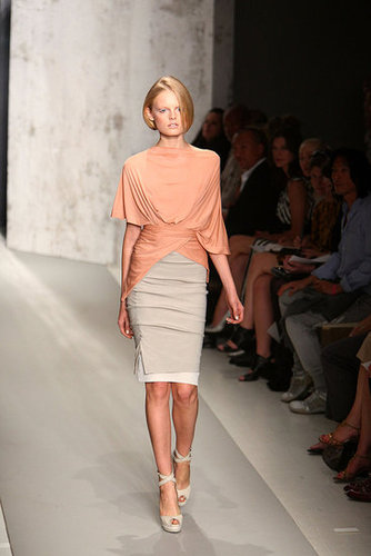2010 Spring New York Fashion Week: Donna Karan Gallery 2010 Spring New York Fashion Week: Donna Karan Gallery