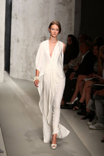 2010 Spring New York Fashion Week: Donna Karan Gallery 2010 Spring New York Fashion Week: Donna Karan Gallery