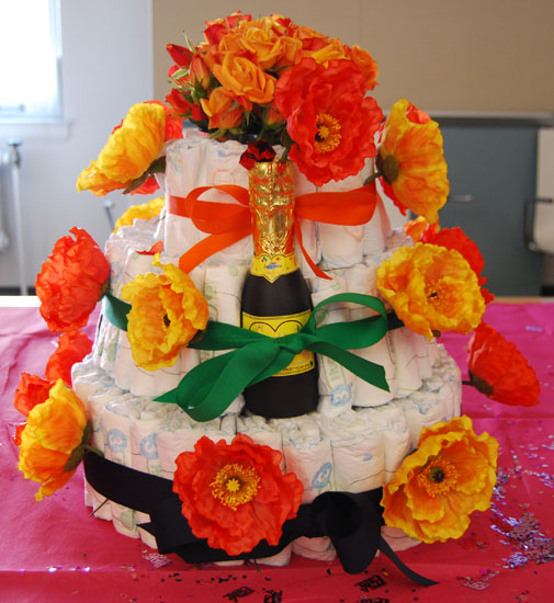 The Floral Themed Diaper Cake The Floral Themed Diaper Cake