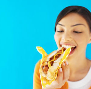 How to Prevent Overeating at Barbecues