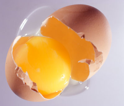 What Do You Eat More Often: Whole Eggs or Egg Whites?