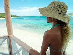 Have You Been to a Beach House This Summer? Have You Been to a Beach House This Summer?