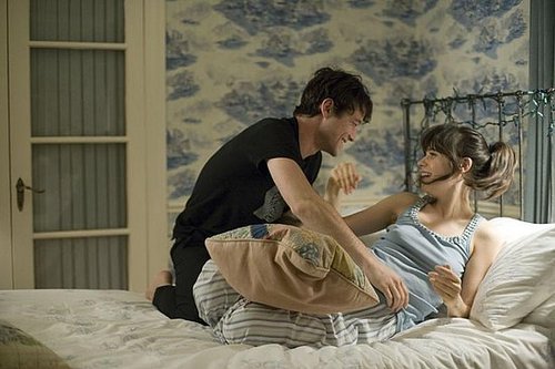 Get the Look: Zooey Deschanel's Bedroom in 500 Days of Summer
