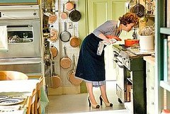Get the Look: Julie and Julia
