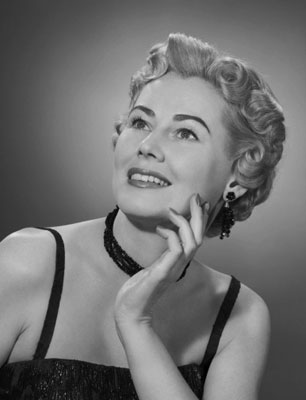 Do Tell: How Do You React When a Man Tells You to Smile