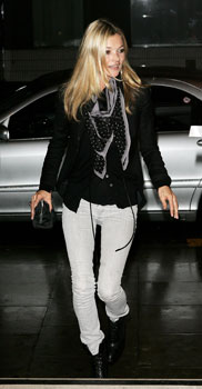 Skinny Jeans Pose Health Risks