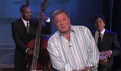 William Shatner Reads Sarah Palin's Tweets William Shatner Reads Sarah Palin's Tweets