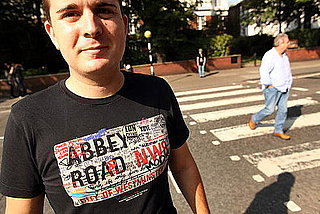 Fans Converge in Abbey Road to Celebrate 40th Anniversary of Beatles Album Photo Shoot