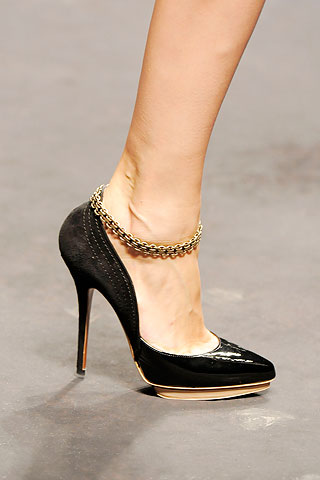 Lanvin spring 2010
Lanvin spring 2010