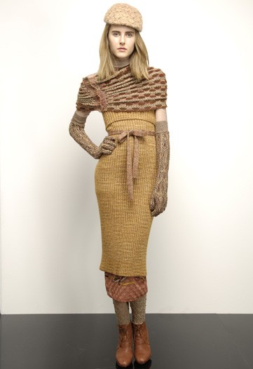 Angela Missoni Layers Signature Knitwear in Missoni Pre-Fall 2010 Angela Missoni Layers Signature Knitwear in Missoni Pre-Fall 2010