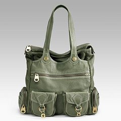 FabSugar Spring Handbag Giveaway!