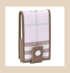 Great Geek Gear Find: Pink Burberry Mini iPod Case