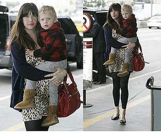 Liv Tyler at LAX 2008-01-24 16:00:57