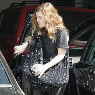 Drew Barrymore Out in LA 2008-04-05 18:18:10