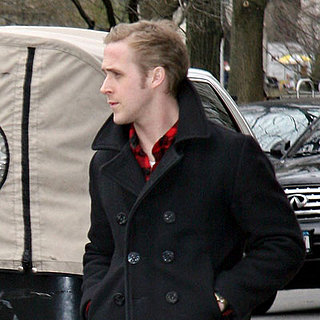 Ryan Gosling Out in NYC 2008-04-03 17:02:18