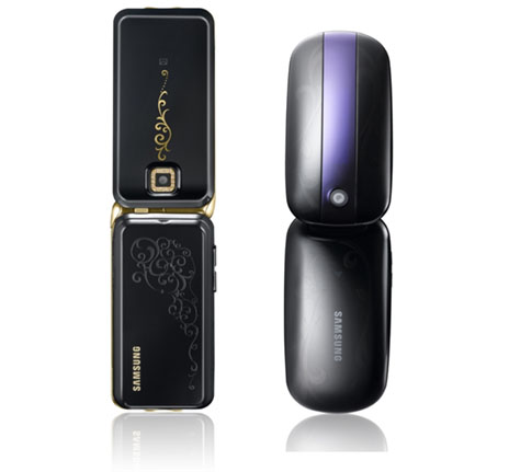 Samsung Releases Fashion Phones For Women