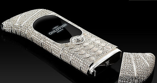 The Guinness World Records Names Le Million the Most Expensive Cell Phone