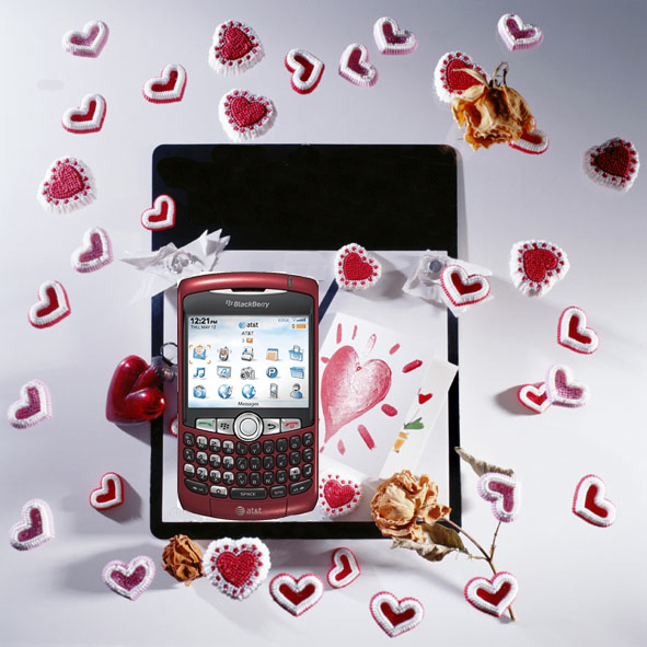 Red Cell Phones for Valentine's Day Red Cell Phones for Valentine's Day
