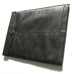 A Leather MacBook Air Sleeve?! Yowza