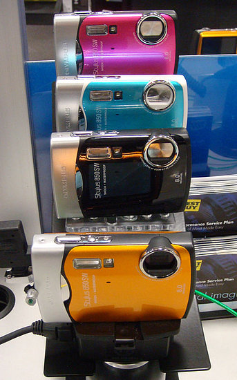 The Pros and Cons of Fashion Cameras The Pros and Cons of Fashion Cameras