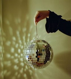 Turn Your Old CDs Into a Funky Disco Ball