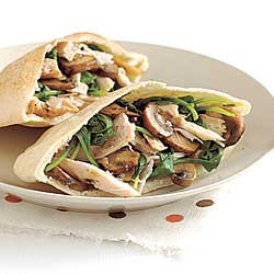 Fast & Easy Dinner: Chicken Pita with Mushrooms and Arugula Fast & Easy Dinner: Chicken Pita with Mushrooms and Arugula