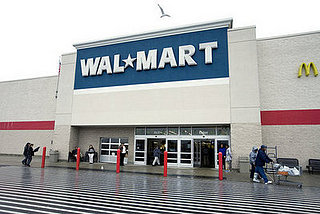 Wal-Mart Accused of Misleading Advertisements