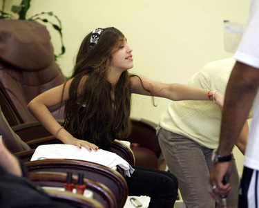Lourdes Leon: Expresses Herself With Dark Nail Polish
