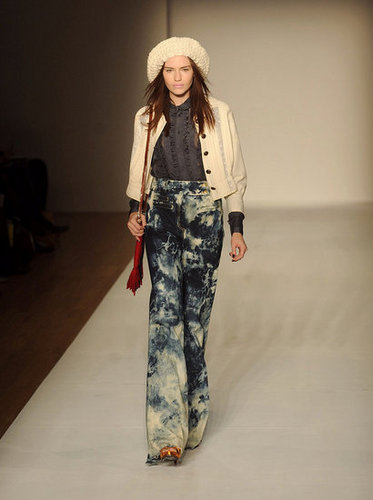 Karen Walker Fall 08 Fashion Show Karen Walker Fall 08 Fashion Show