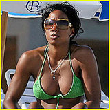 Kelly Rowland Admits to Breast Implants 