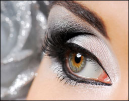 Silver Eye Makeup-Serve Up Some Sparkle with Silver Eye Makeup!