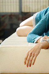 DearSugar Needs Your Help: How Can I Wait Patiently? DearSugar Needs Your Help: How Can I Wait Patiently?