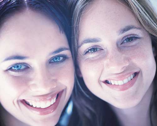 Do Tell: How Did You Meet Your Best Friend? 