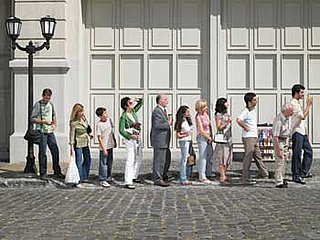 The How-To Lounge: Avoiding Lines