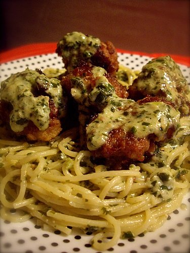 Creamy Pesto Pasta with Meatballs