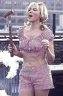 Sex and the City Style, Season 3