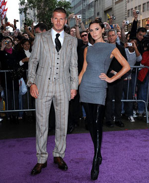 Victoria Beckham in Leather Leggings: Love It or Hate It? 