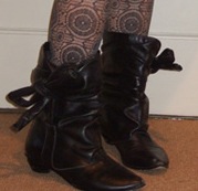 Style For Style: How to Wear Lace Tights 