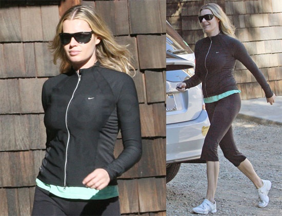 Rebecca Romijn Works Out