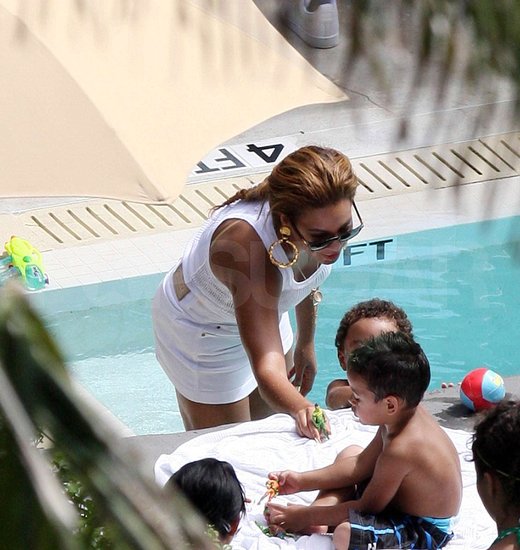 Beyonce and Jay-Z in Miami Beyonce and Jay-Z in Miami