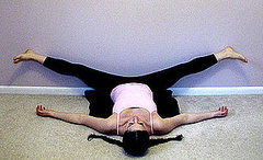 Stretch It: Wall Straddle
