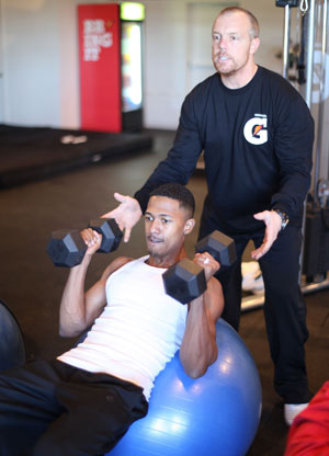Celebrity Trainer Gunnar Peterson Says Get More Sleep 