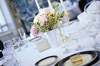 How to Deal With the Buffet at a Wedding Reception