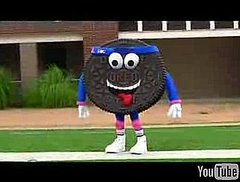 Serena and Venus Endorsing Oreos?