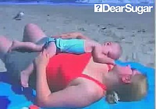 Where Do You Stand? Public Photos of Breastfeeding